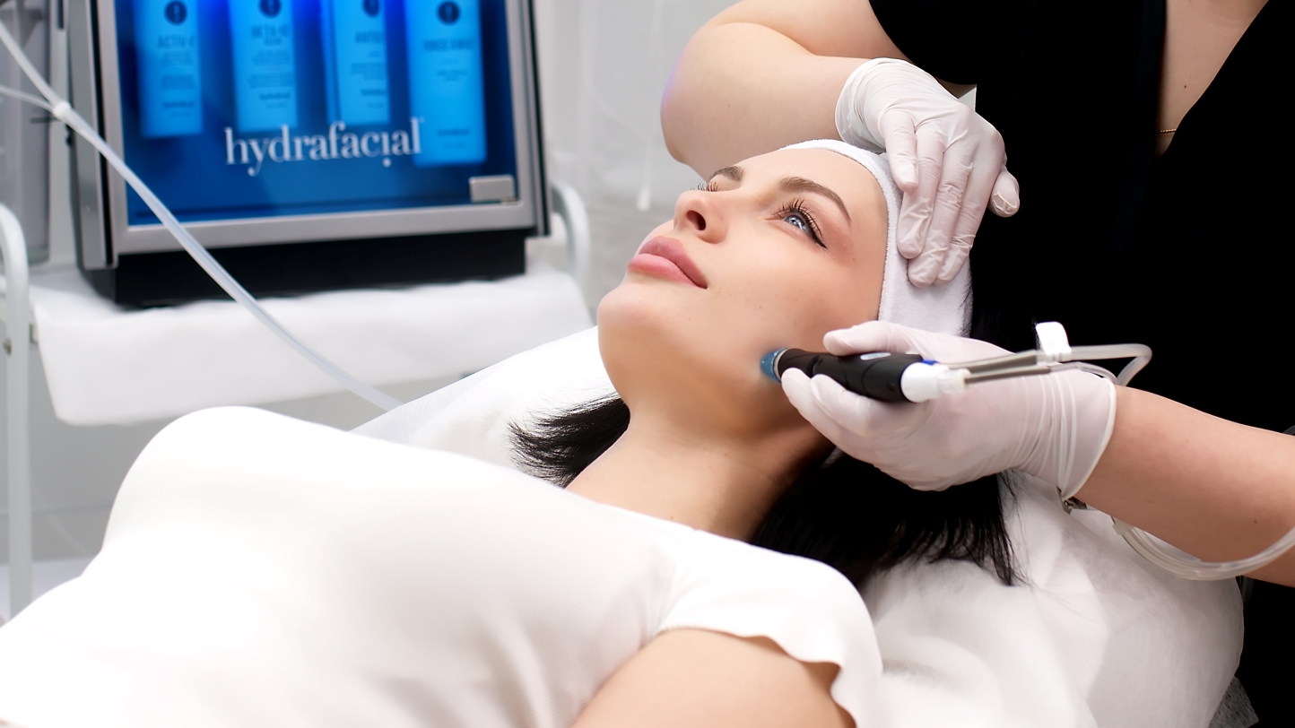 Picking the Right Hydrafacial Option for Your Skin img